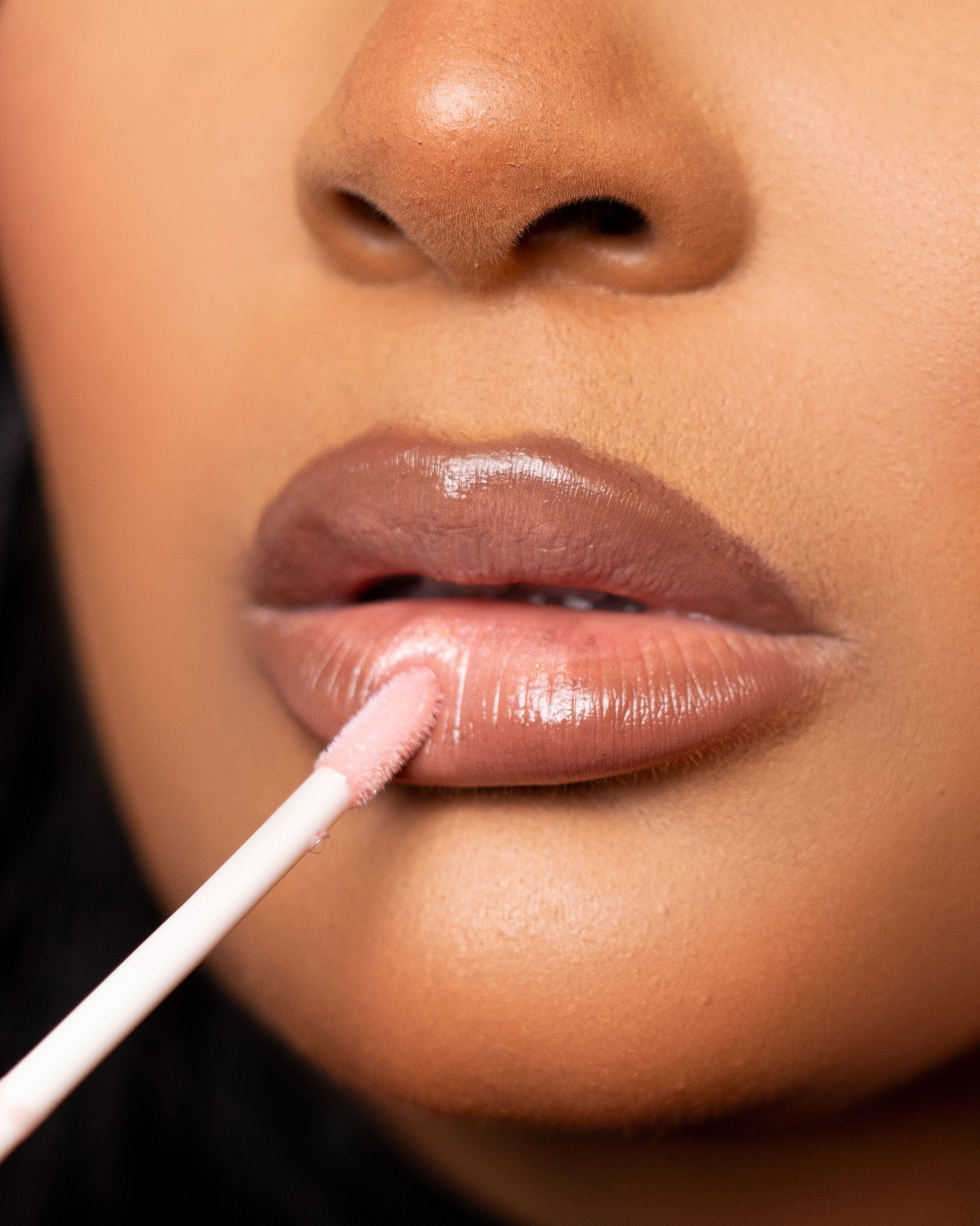 Lip Gloss (Bare)