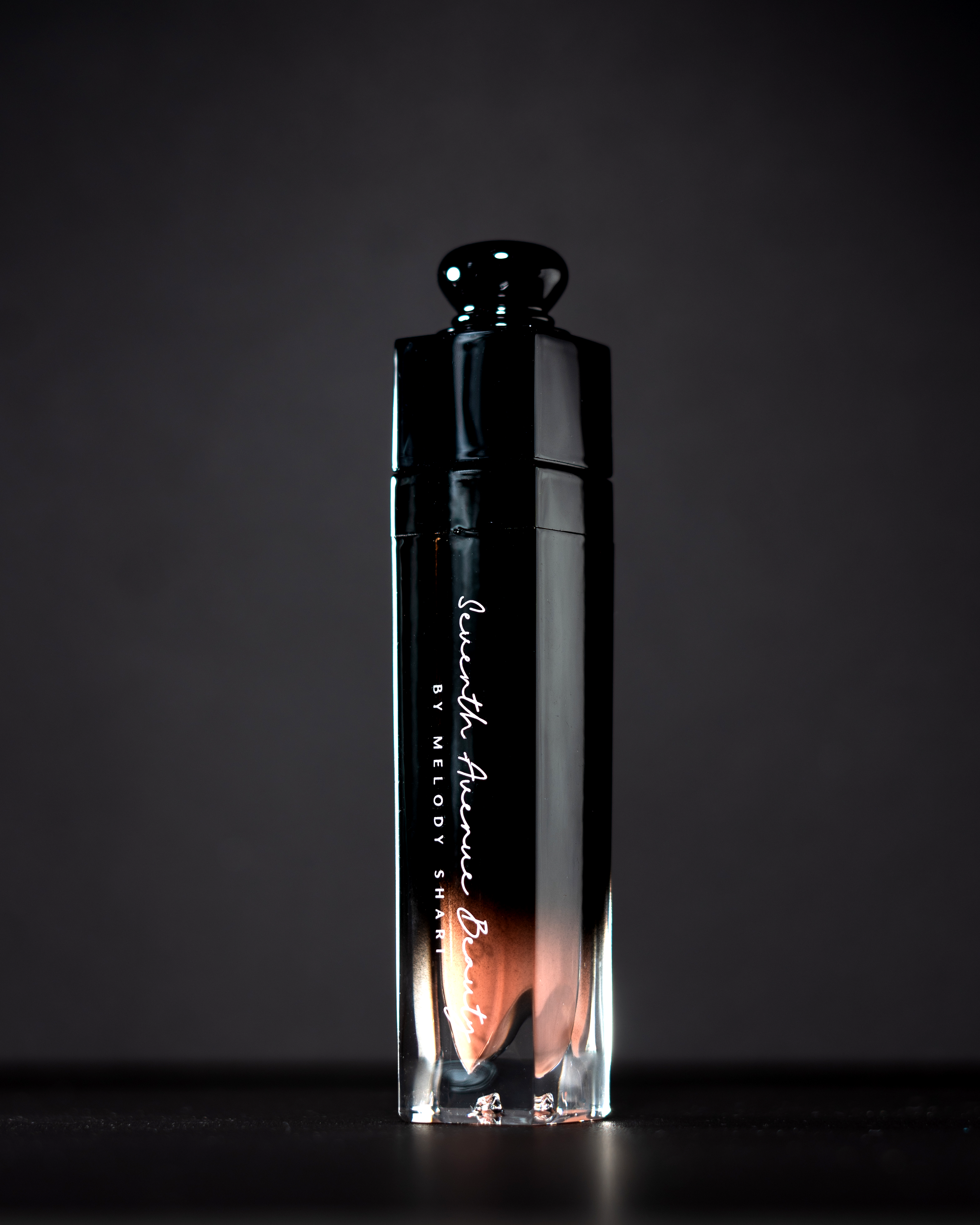 Lip Gloss (Tan)